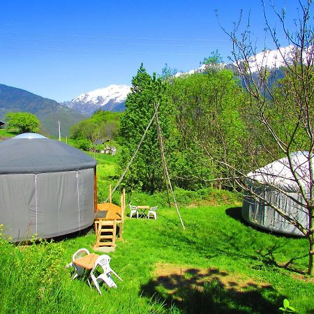 Maurienne Outdoor - Nuit Insolite En Yourte En Savoie Saint-Georges-Des-Hurtieres Luaran gambar
