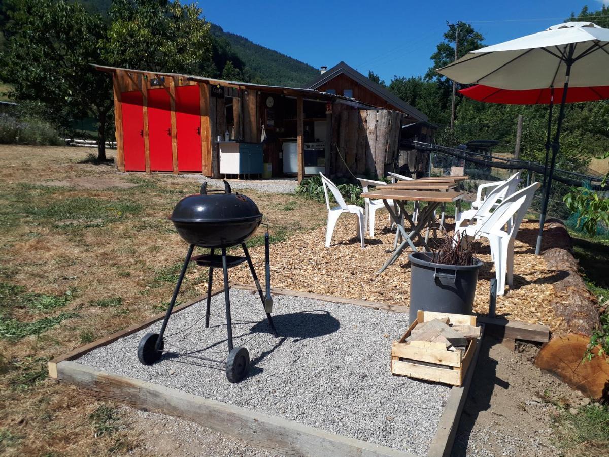 Maurienne Outdoor - Nuit Insolite En Yourte En Savoie Saint-Georges-Des-Hurtieres Luaran gambar